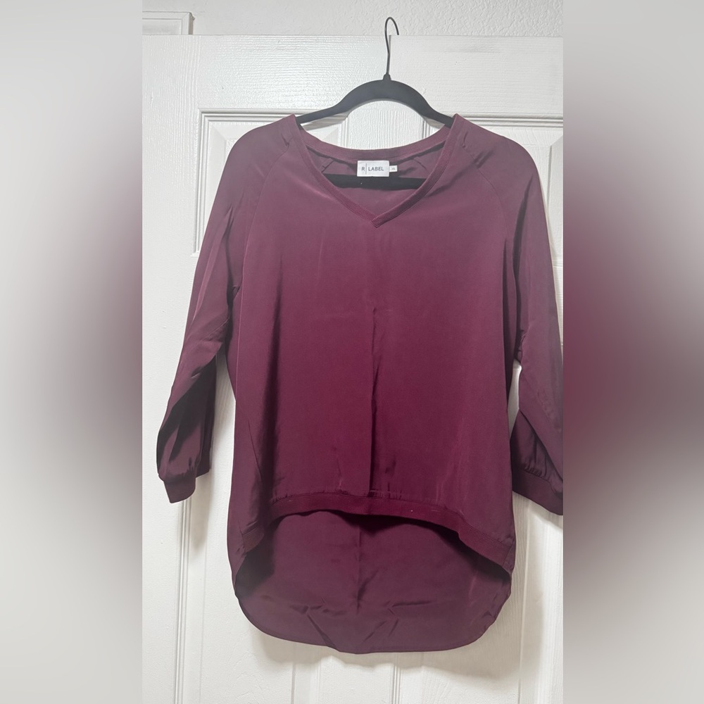 R Label Women's  Plum V-Neck Blouse